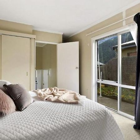 Villa Ultimate Convenience, Walk-To-Town Townhouse Distretto di Distretto di Queenstown Esterno foto