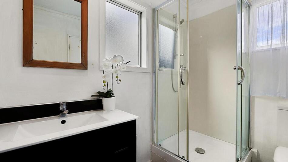 Villa Ultimate Convenience, Walk-To-Town Townhouse Distretto di Distretto di Queenstown Esterno foto